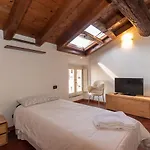 San Faustino Monolocale - Affitti Brevi Italia